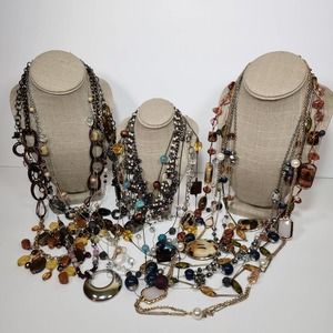 Lot 17 Fashion Jewelry Necklaces Glass & Plastic Bauble Stationed Bead Wearable